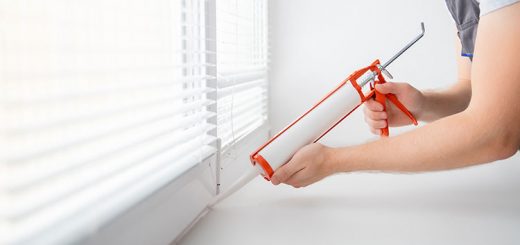 Quelle colle utiliser sur une fenêtre en PVC ?